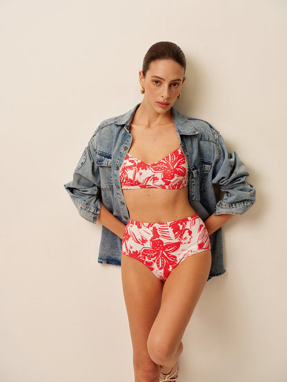 Canlı Tropikal Desenli Bikini Takımı Şık Metal Kapatma ile