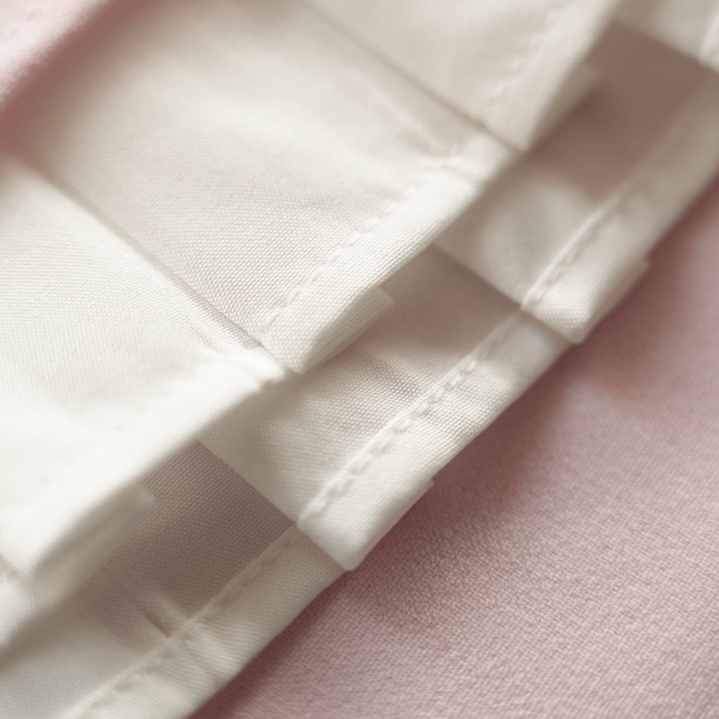 Fiyonk Askılı Yumuşak Pembe Mini Elbise